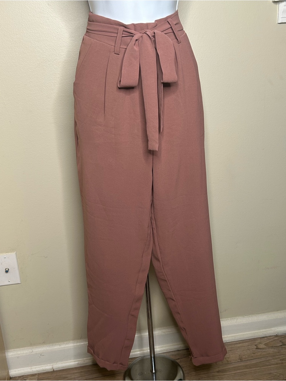 Charlotte Russe Rosewood Paperbag Tie-Waist Ankle Pants